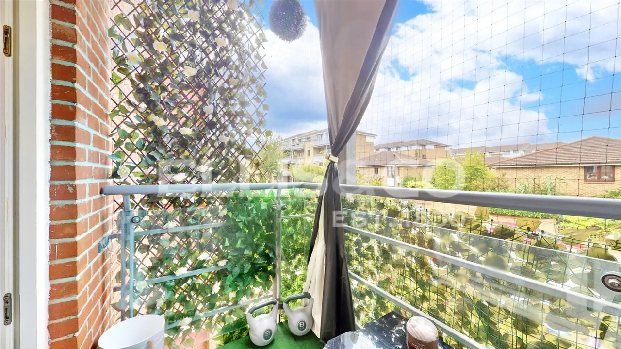 Wellspring Crescent, Wembley, HA9, photo 9