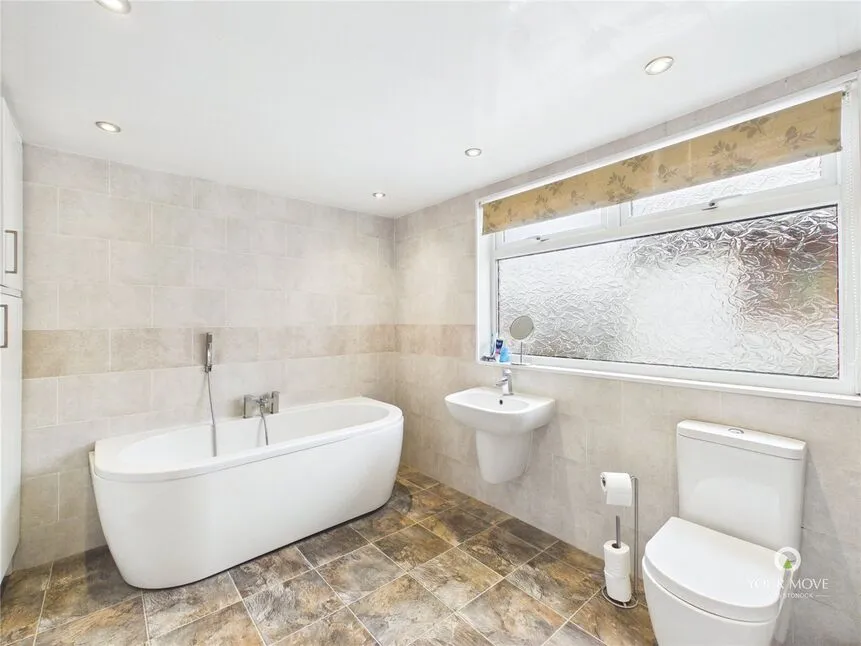 The Avenue, Consett, DH8, photo 6