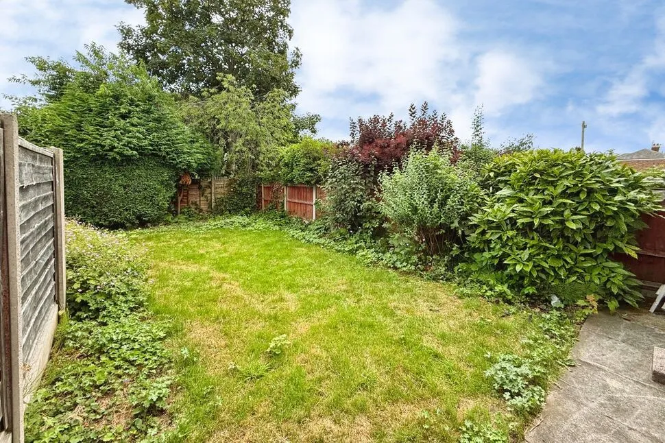 Enfield Road, Swinton, M27, photo 15