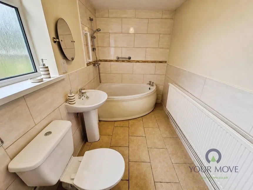 Oxford Street, Coalville, Leicestershire, LE67, photo 5