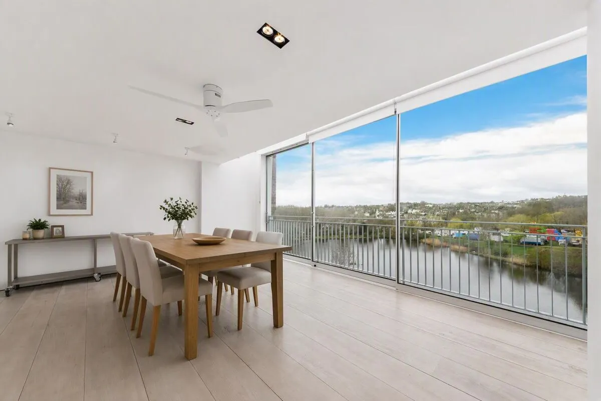 4 bed flat to rent, South Hill Park, London, NW3