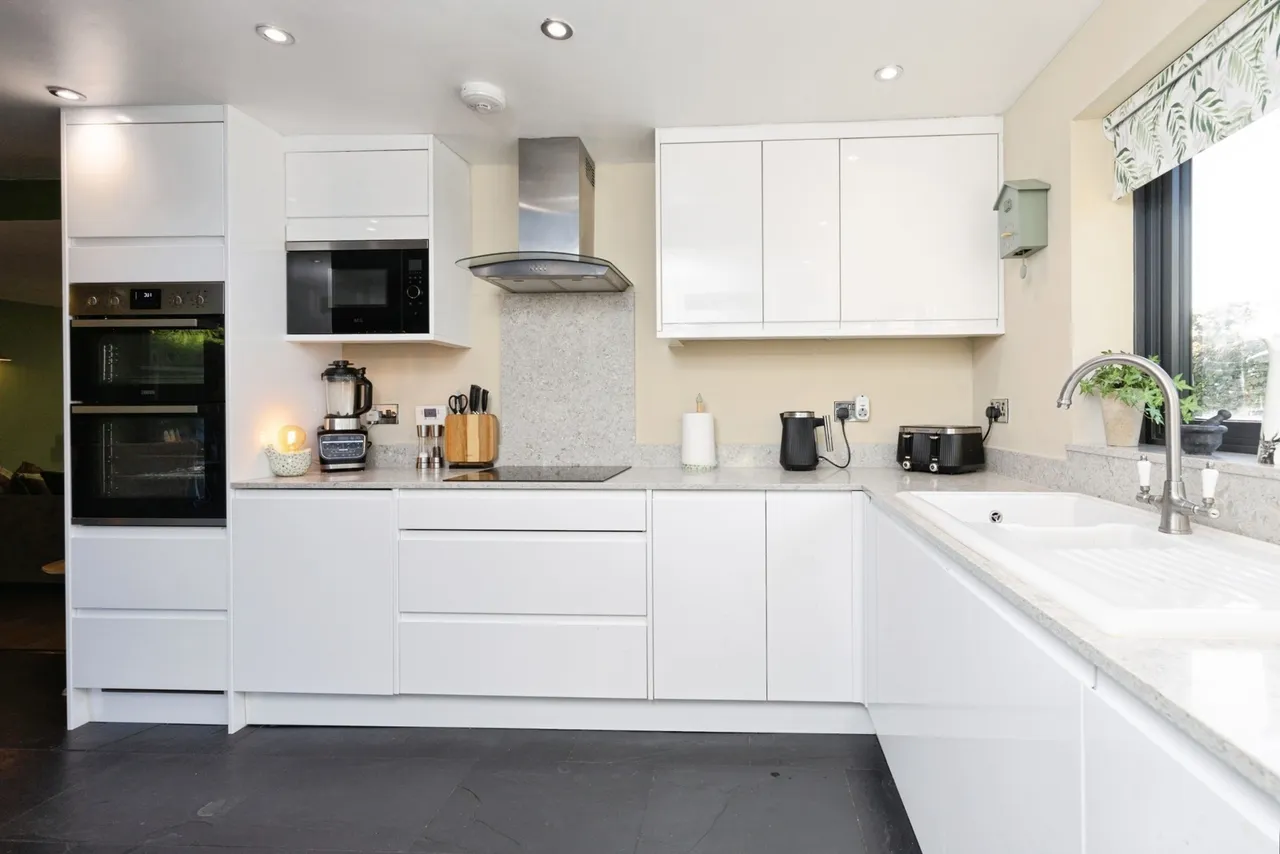 East Lane, Yafforth, DL7, photo 6