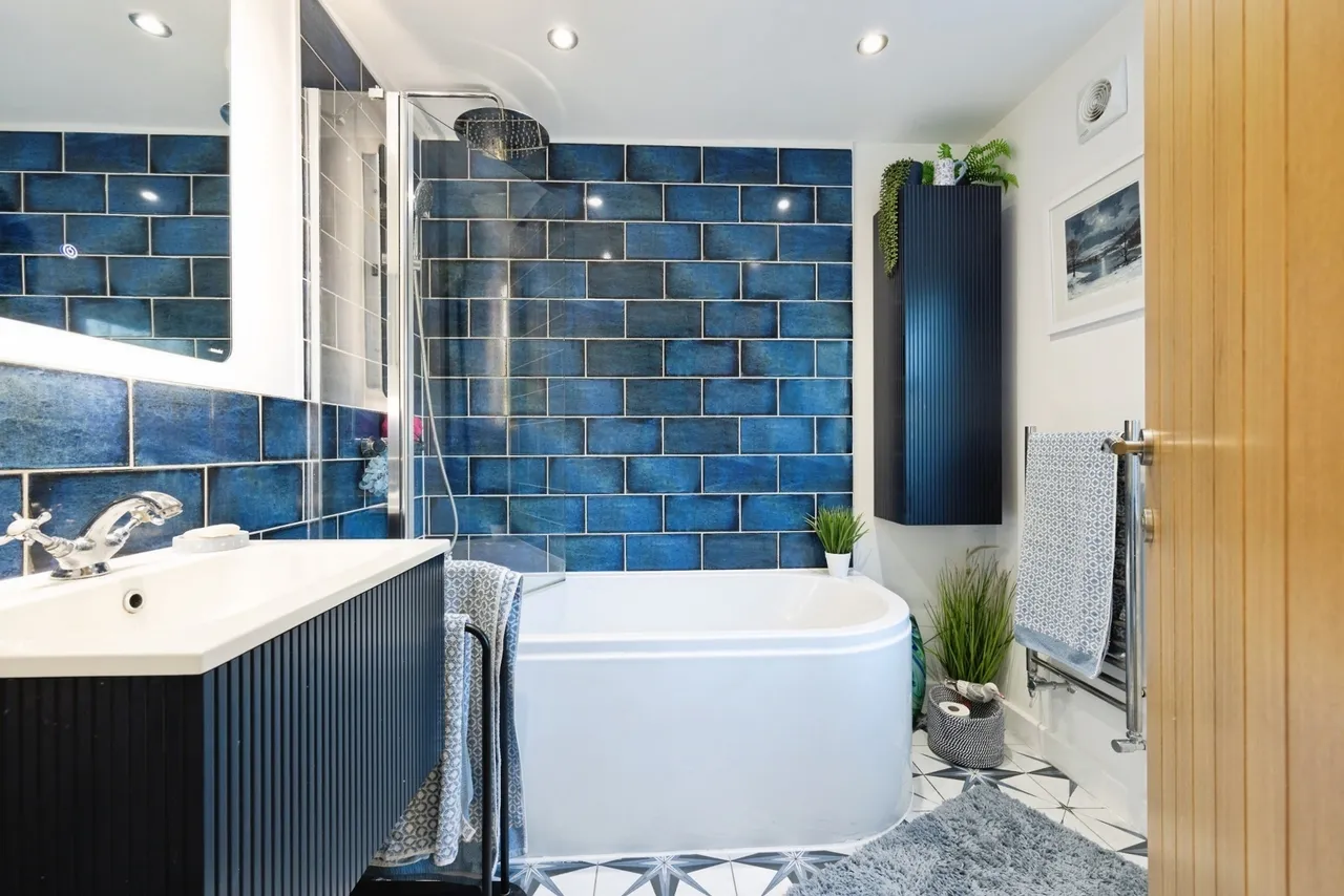 East Lane, Yafforth, DL7, photo 14