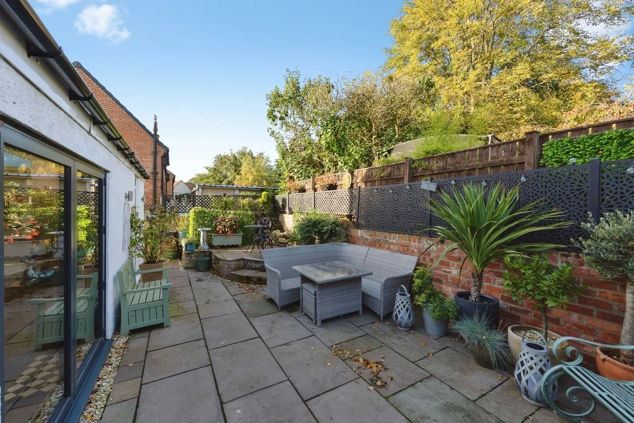 East Lane, Yafforth, DL7, photo 3