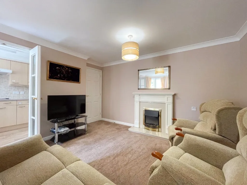 Nelson Court, Glen View, DA12, photo 2