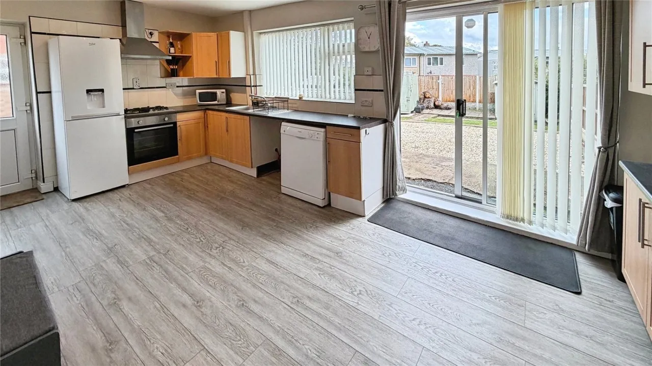 Strafford Street, Darton, S75, photo 5