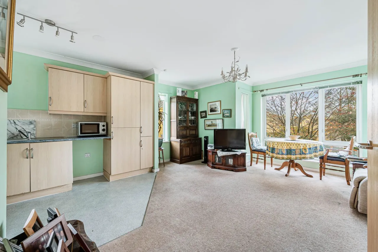 Greenrod Place, Clayponds Lane, TW8 0BN, photo 2