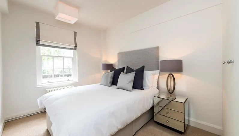 Fulham Road, London, SW3, photo 3