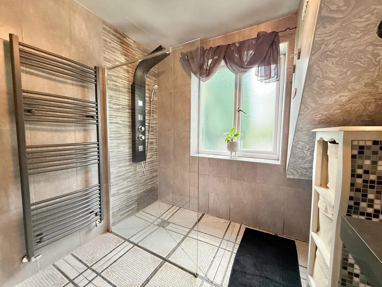 Bluestone Road, Denton, M34, photo 14