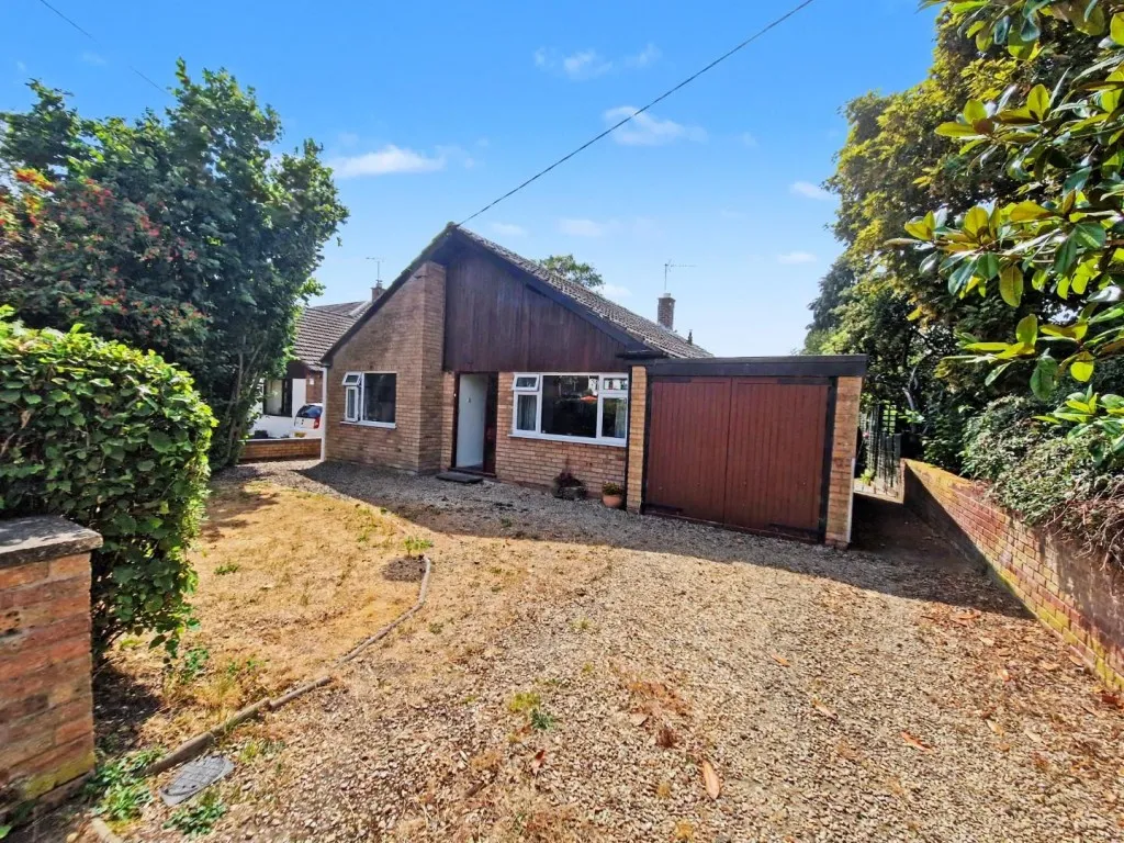 3 bed house for sale, Sawbridge Road, Grandborough