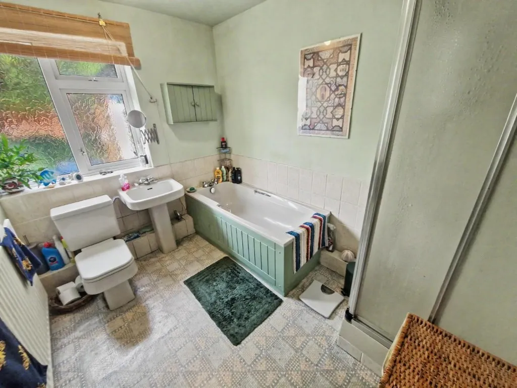 Sawbridge Road, Grandborough, photo 9