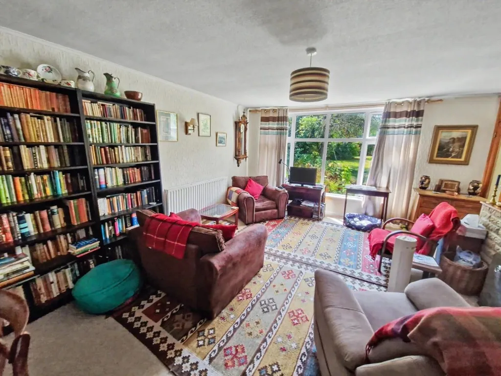 Sawbridge Road, Grandborough, photo 8