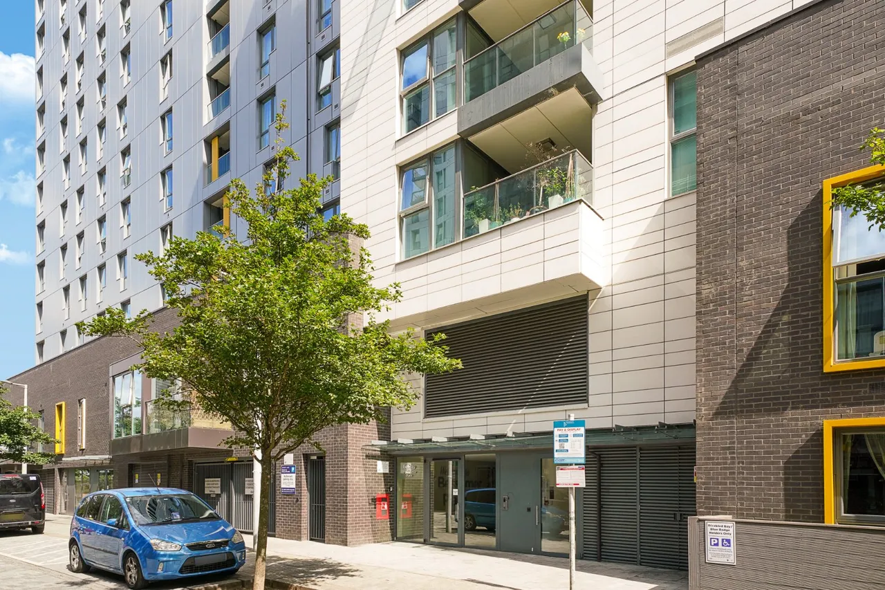 Bessemer Place, North Greenwich, SE10, photo 3