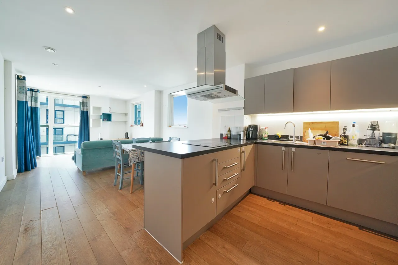 2 bed flat for sale, Bessemer Place, North Greenwich, SE10