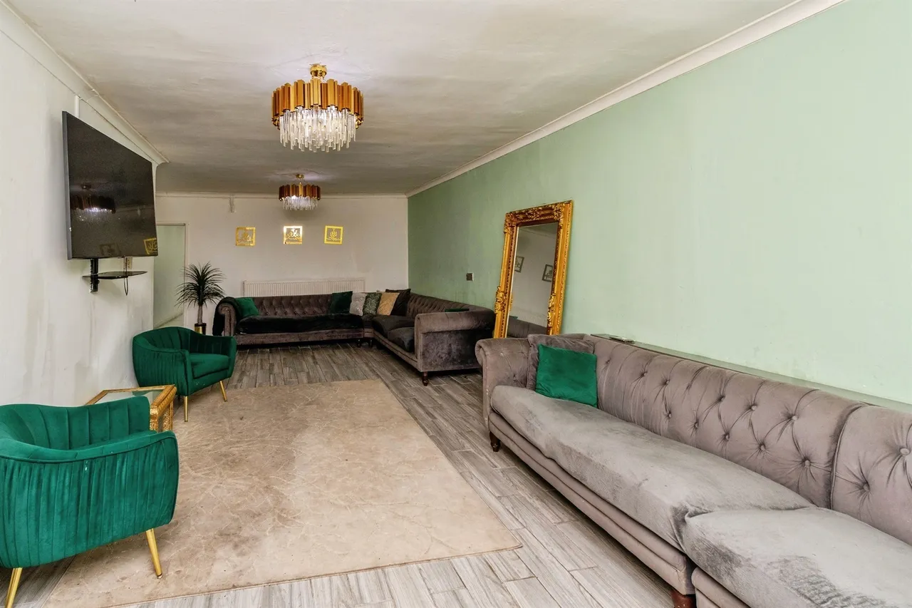 Walstead Road, Walsall, WS5, photo 5