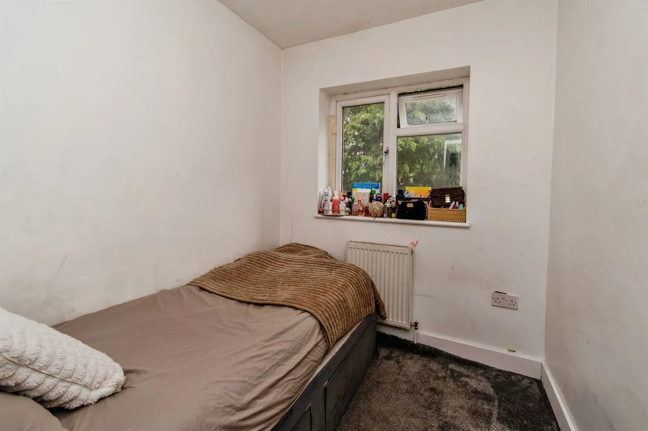 Walstead Road, Walsall, WS5, photo 14