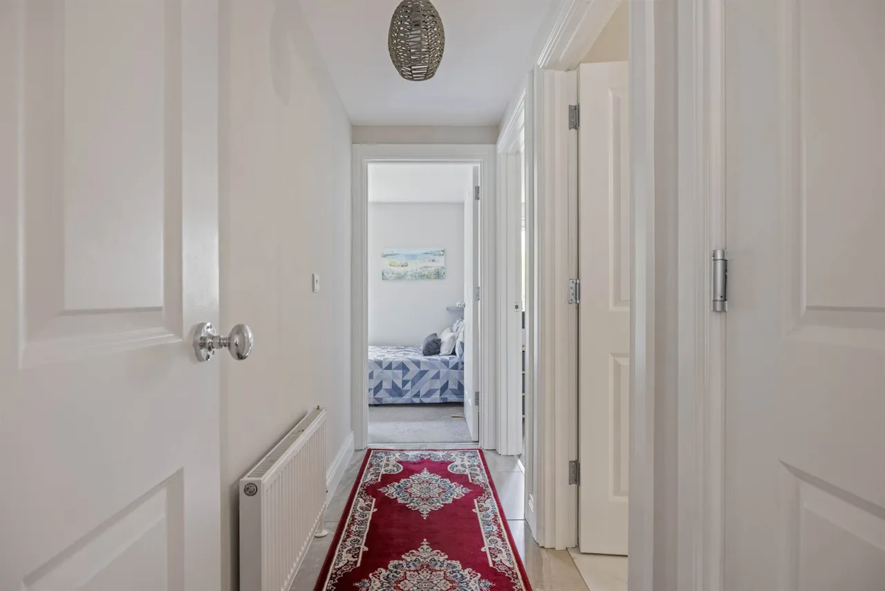 Upper Newtownards Road, Ballyhackamore, BT4, photo 9