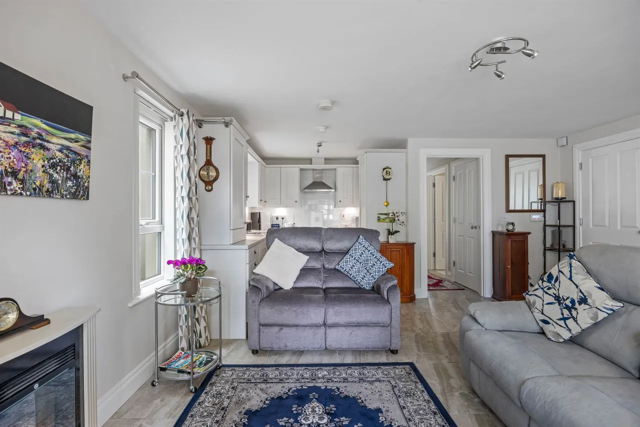 Upper Newtownards Road, Ballyhackamore, BT4, photo 6