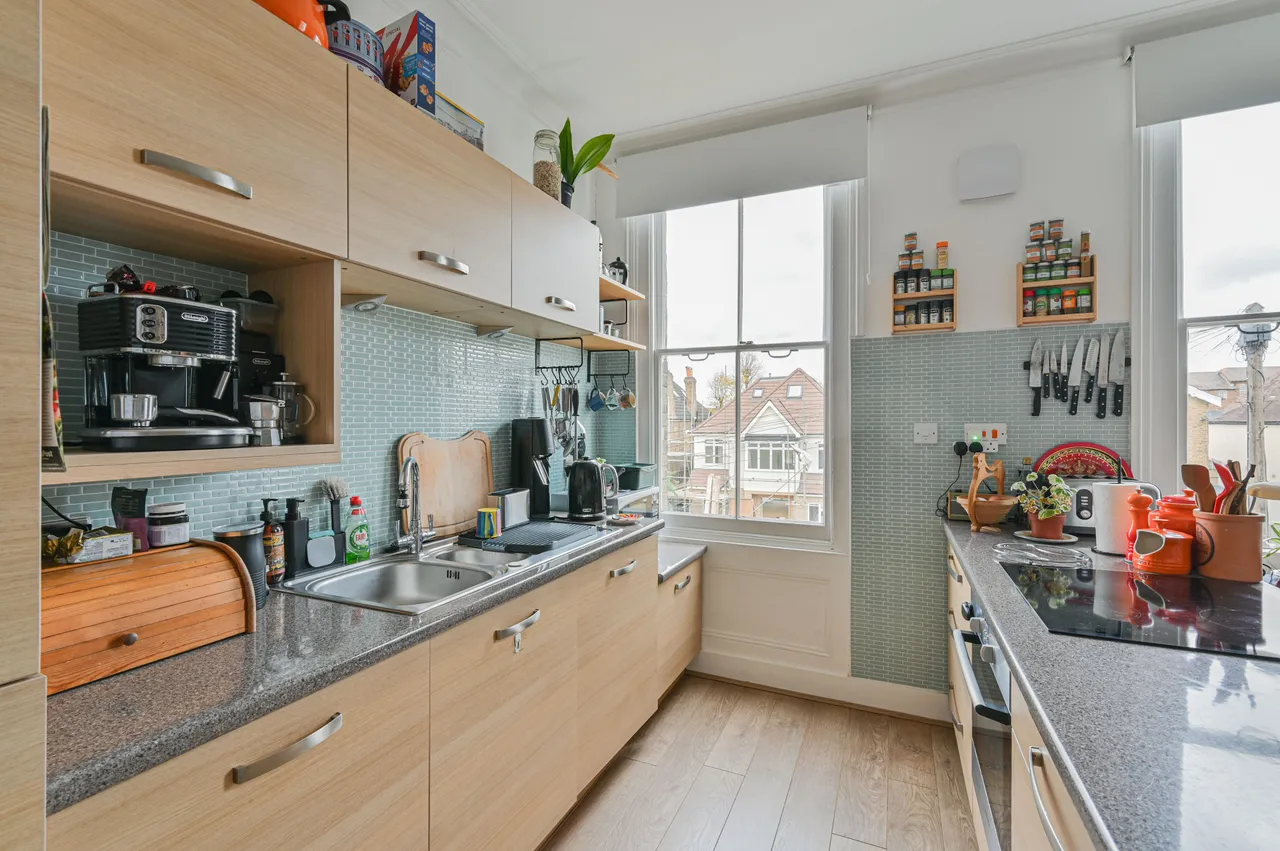 London, SW16, photo 5