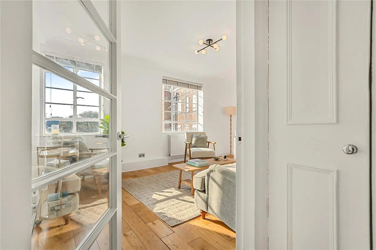 Inverness Terrace, London, W2, photo 3