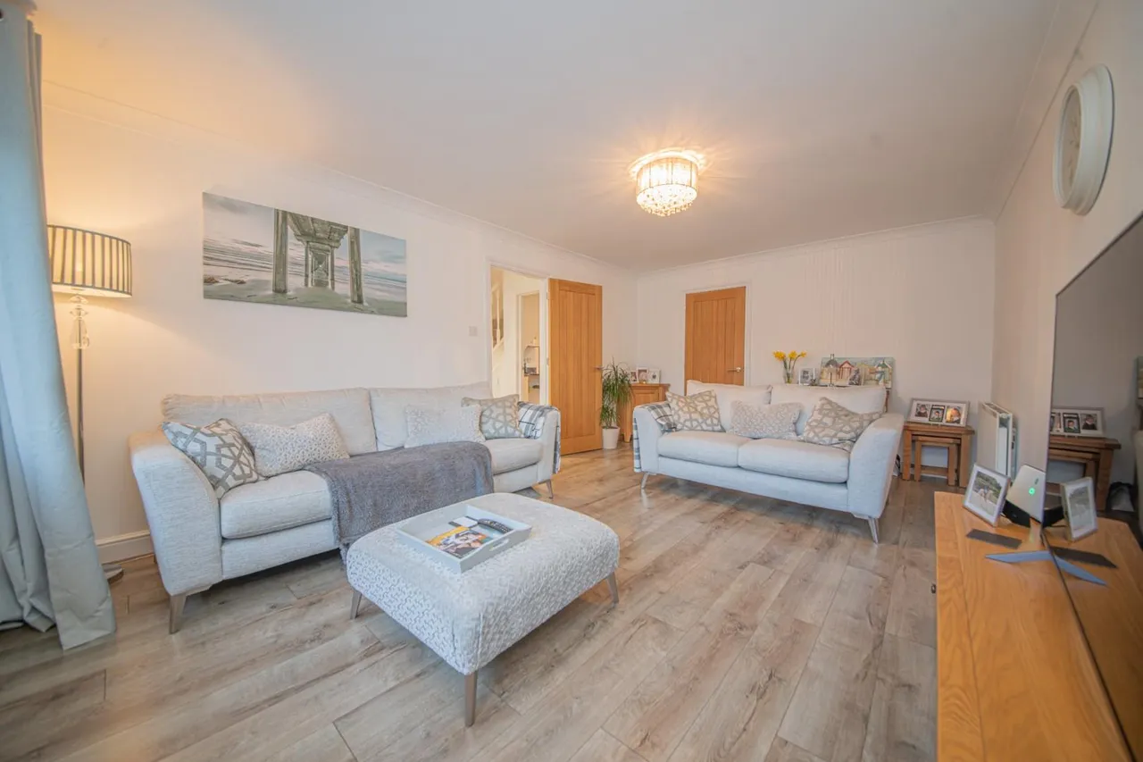 1 Noyce Drive, Fair Oak, EASTLEIGH, Hampshire, SO50 7LT, photo 2