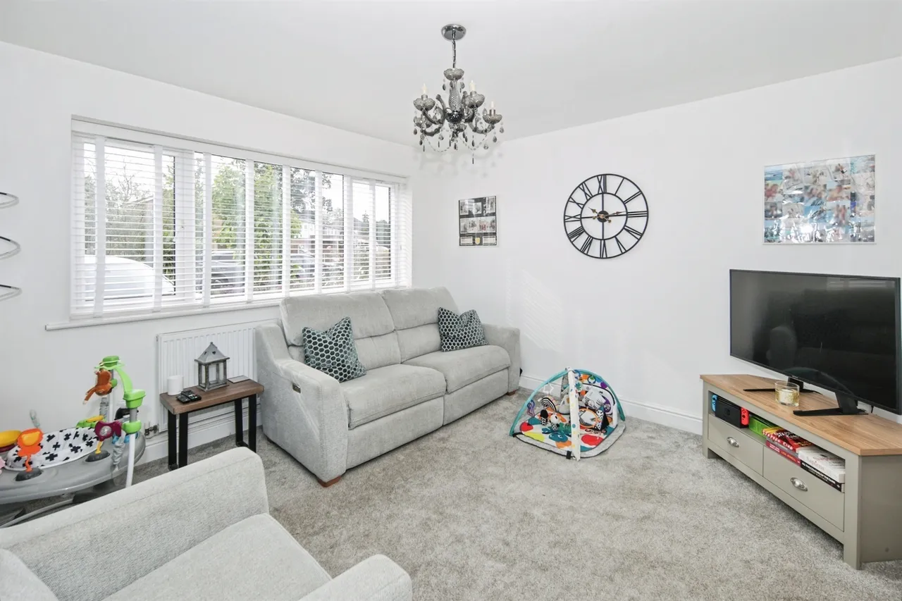 Laurels Crescent, Balsall Common, CV7, photo 4