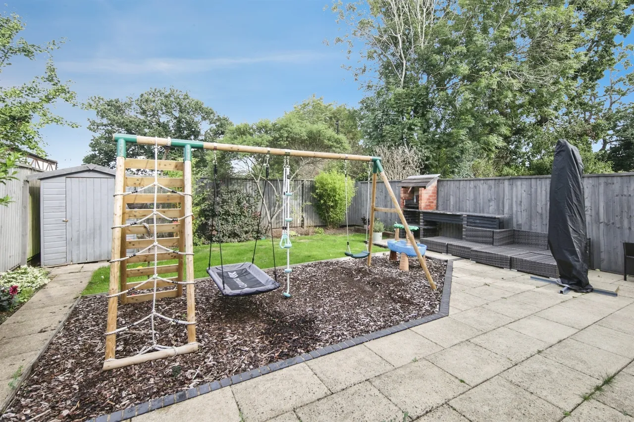 Laurels Crescent, Balsall Common, CV7, photo 5