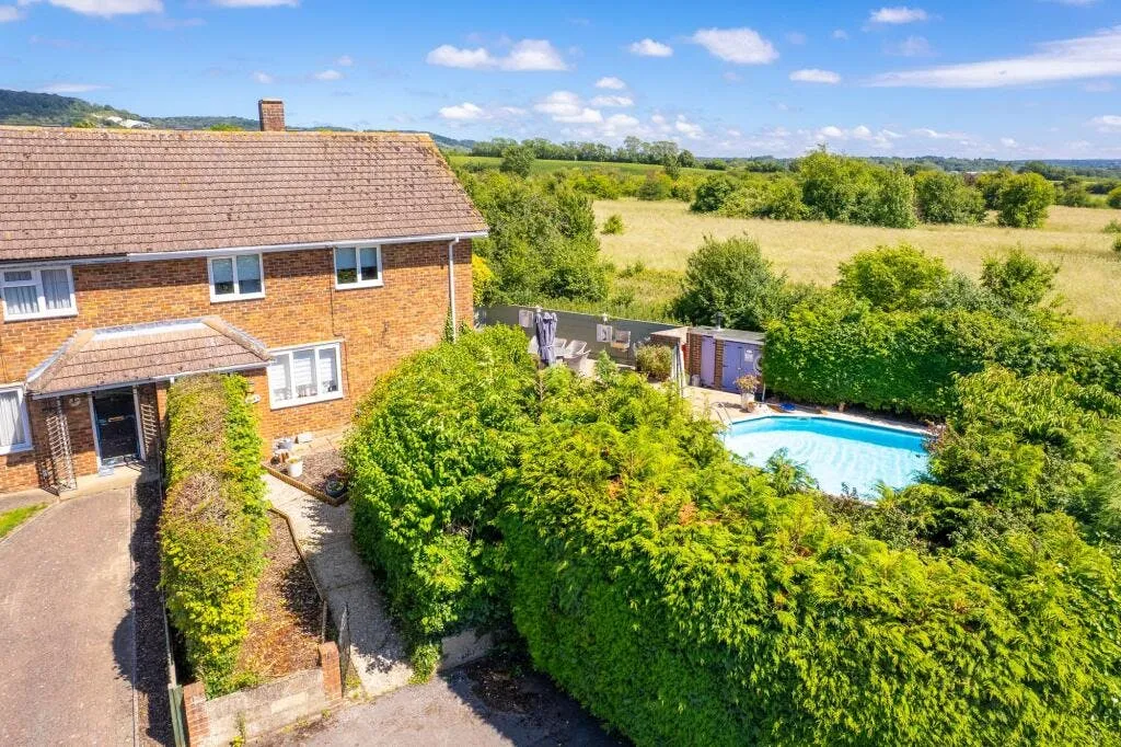 3 bed house for sale — Mackenders Close, Eccles, ME20