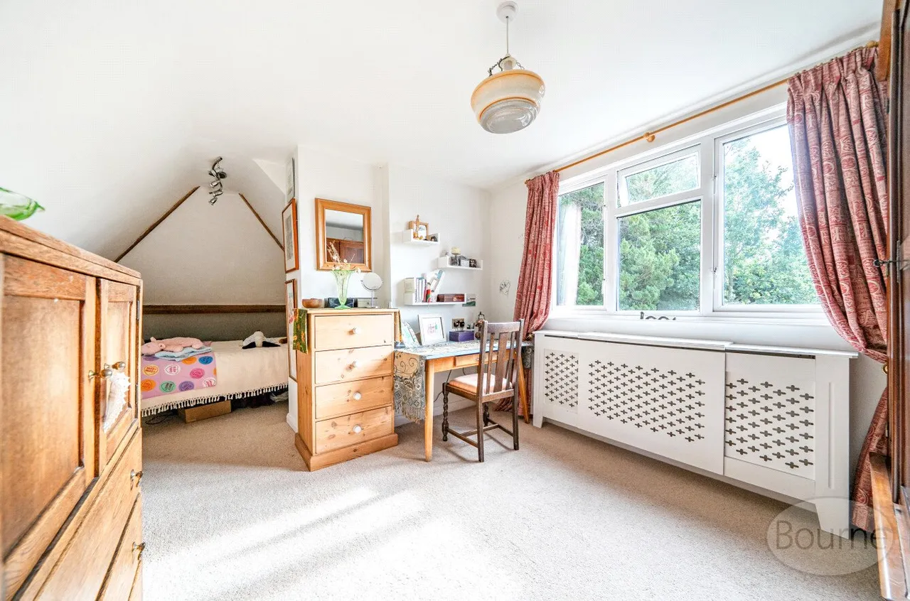 Torberry Drive, Petersfield, GU31, photo 16