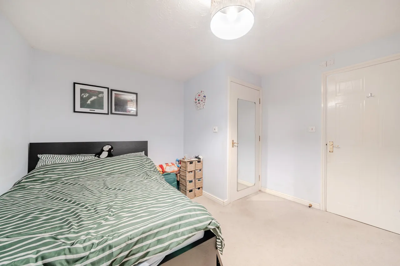 Ottawa Drive, Liphook, GU30, photo 5