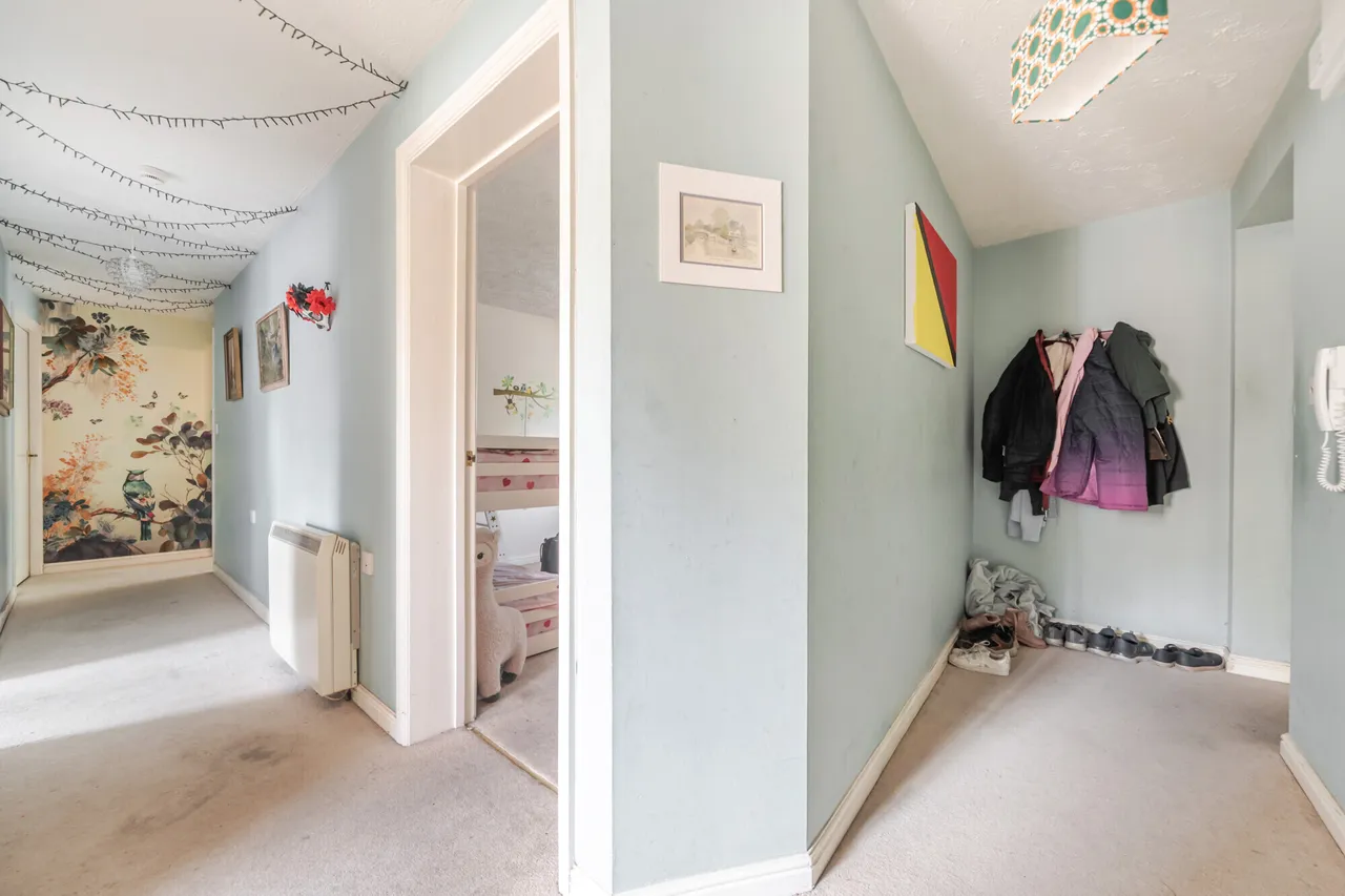 Ottawa Drive, Liphook, GU30, photo 4
