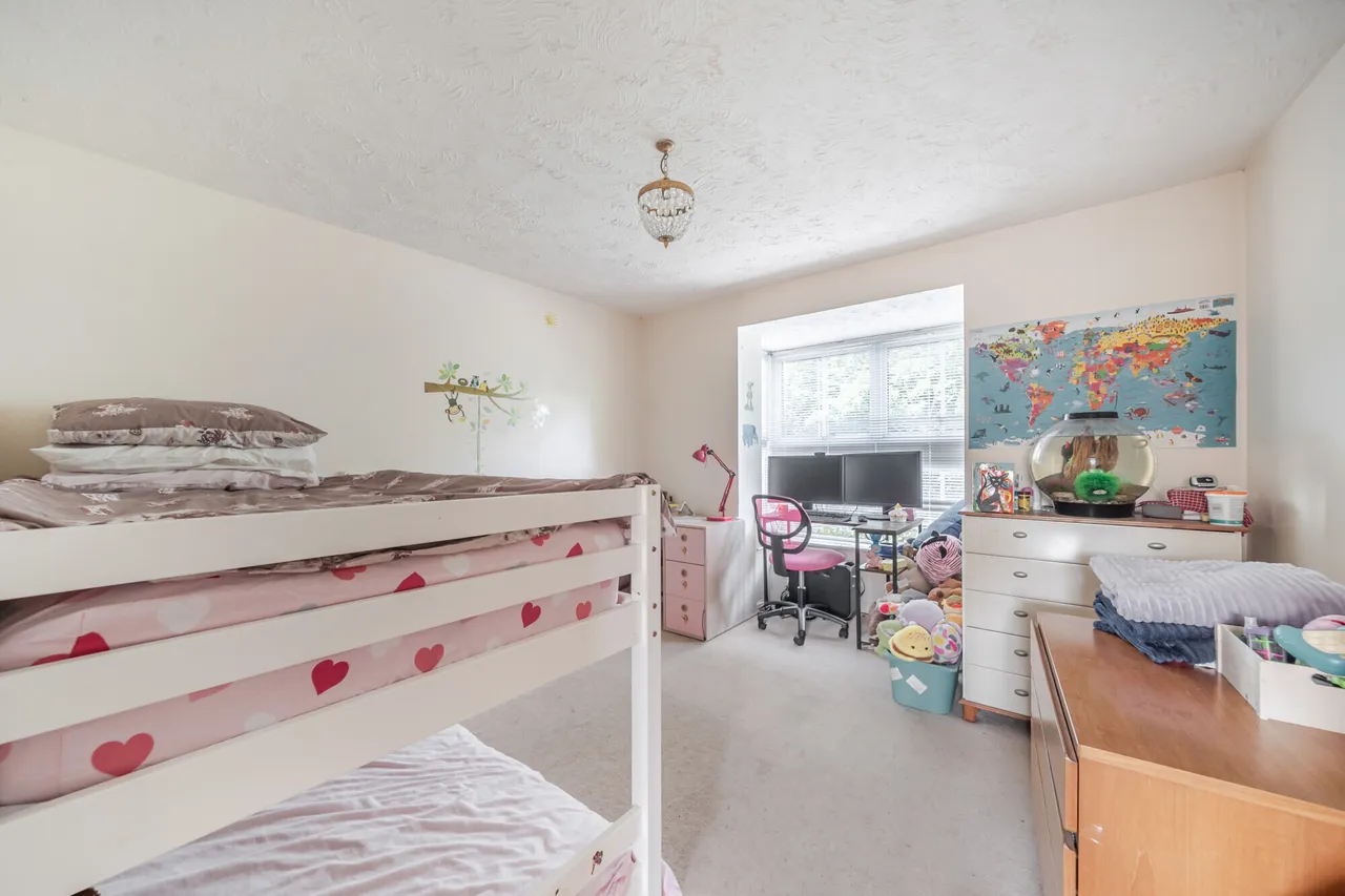 Ottawa Drive, Liphook, GU30, photo 6
