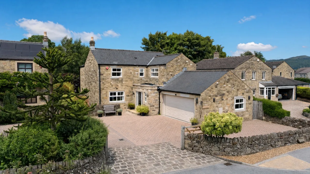 5 bed house for sale, Hellifield Road, Gargrave, BD23