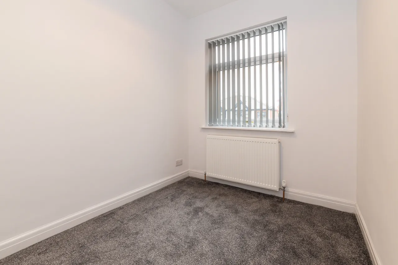 Walkden Avenue East, Swinley, WN1, photo 14