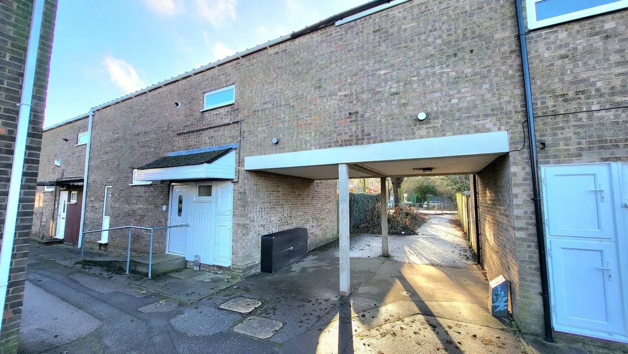 4 bed house for sale — Deaconscroft, Peterborough, PE3