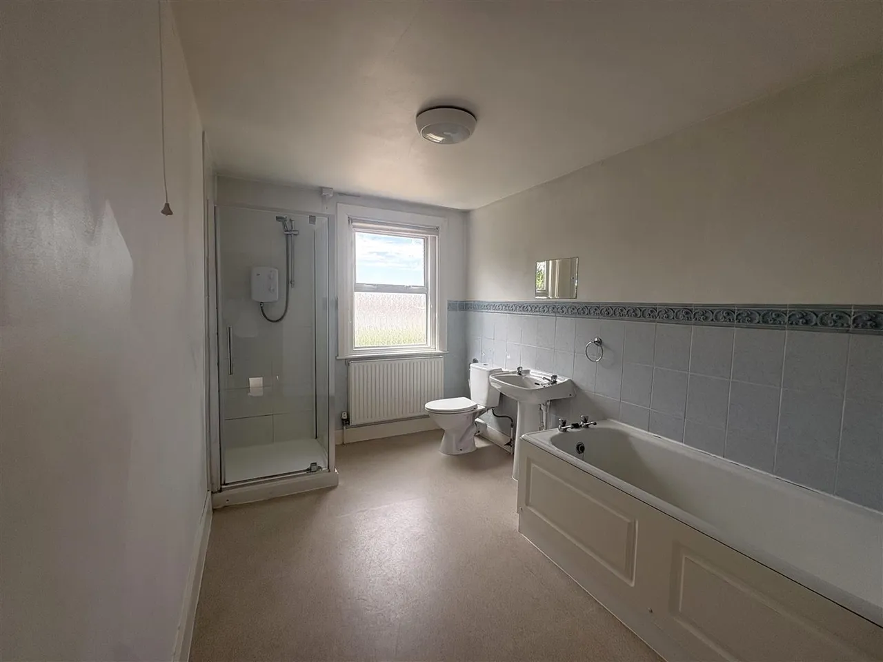Salisbury Road, Penenden Heath, photo 11