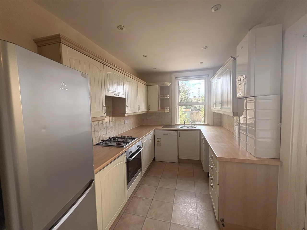 Salisbury Road, Penenden Heath, photo 4
