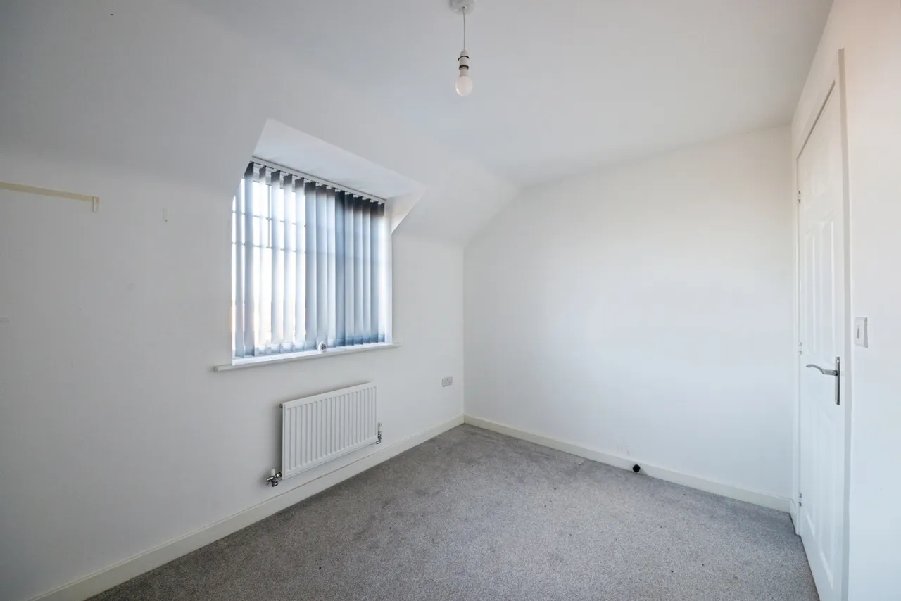 Exel Drive, Birmingham, West Midlands, B11, photo 4
