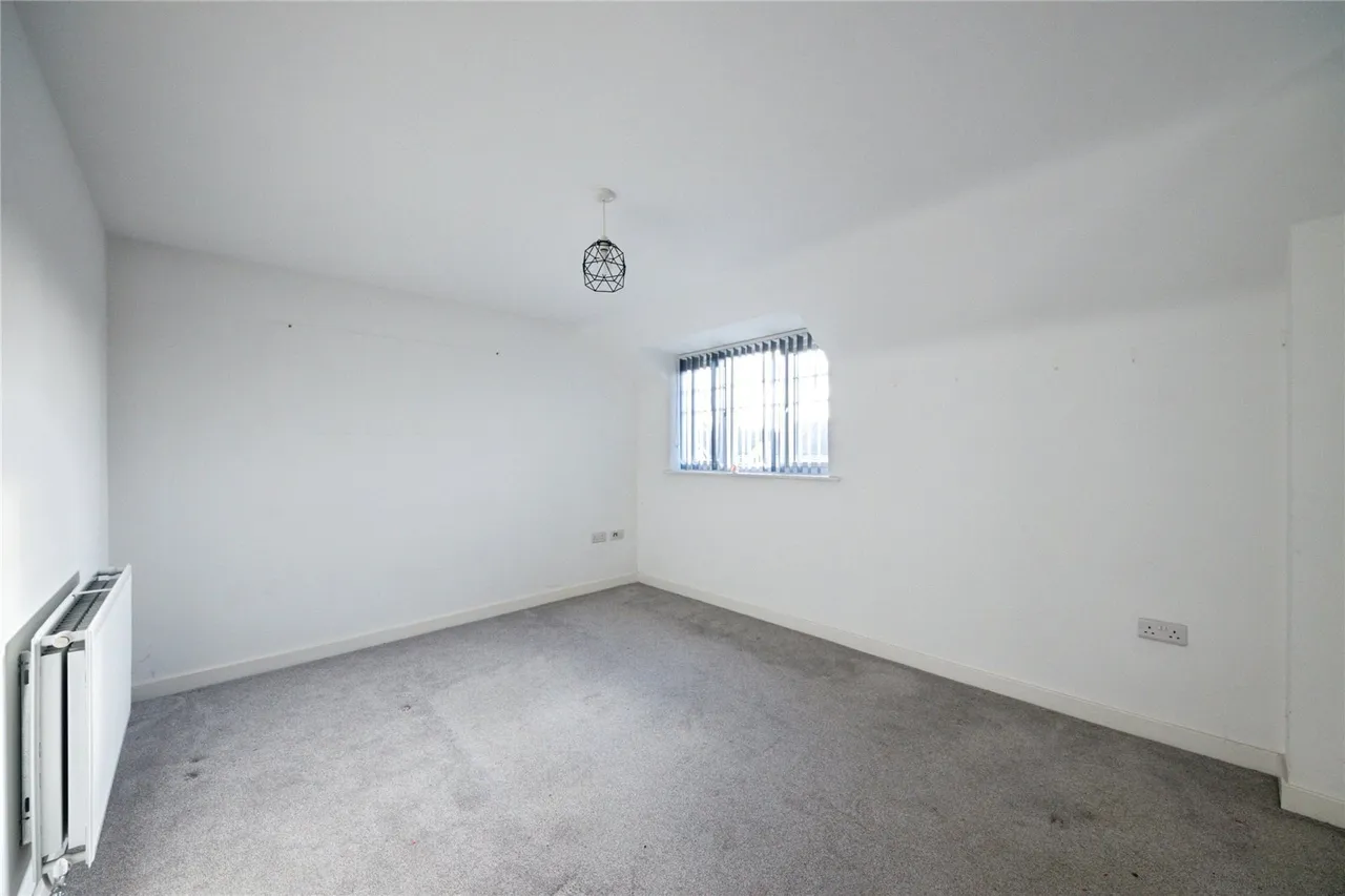 Exel Drive, Birmingham, West Midlands, B11, photo 12