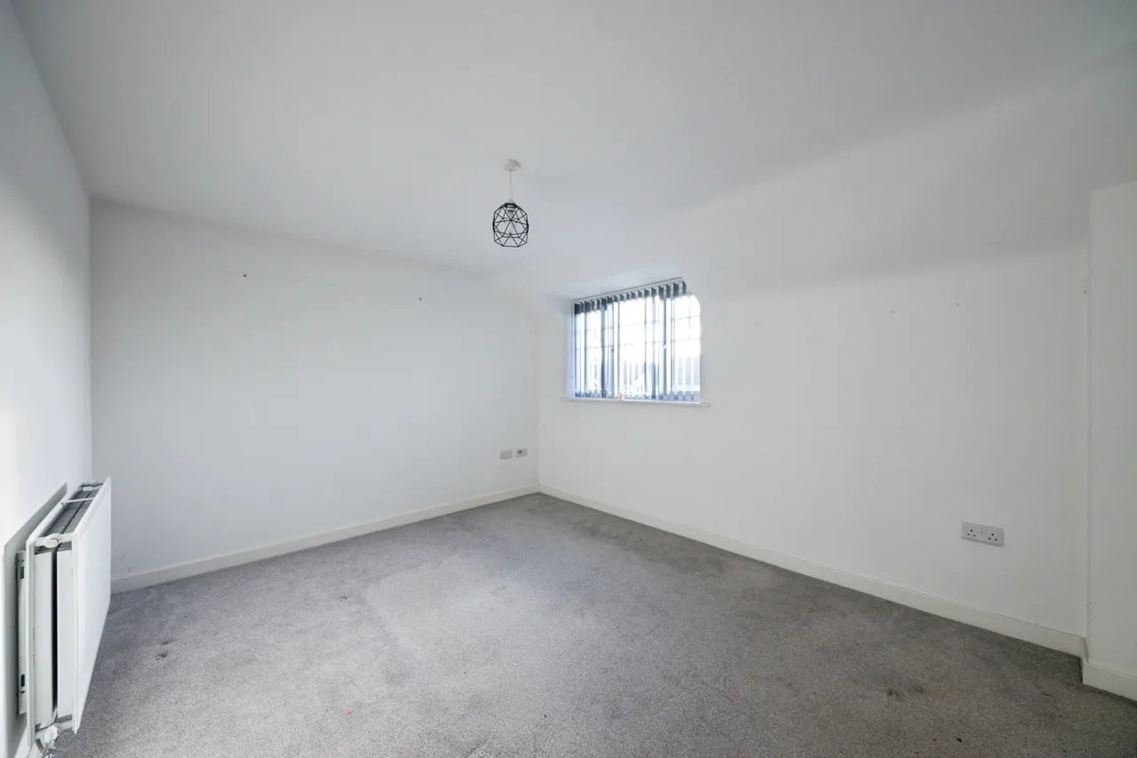 Exel Drive, Birmingham, West Midlands, B11, photo 10
