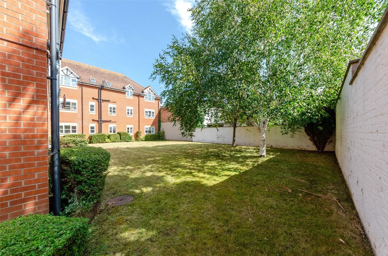 Penrhyn Avenue, Rhos on Sea, photo 3