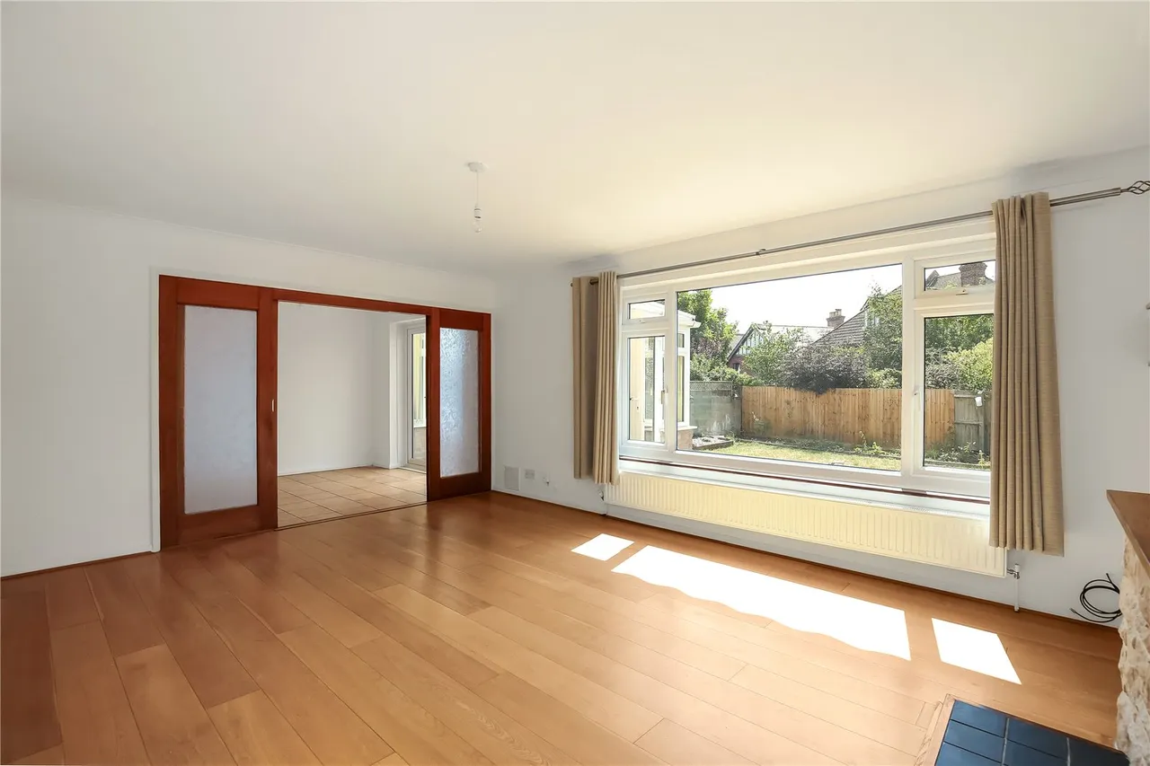 Victoria Road, Salisbury, Wiltshire, SP1 3NG, photo 4