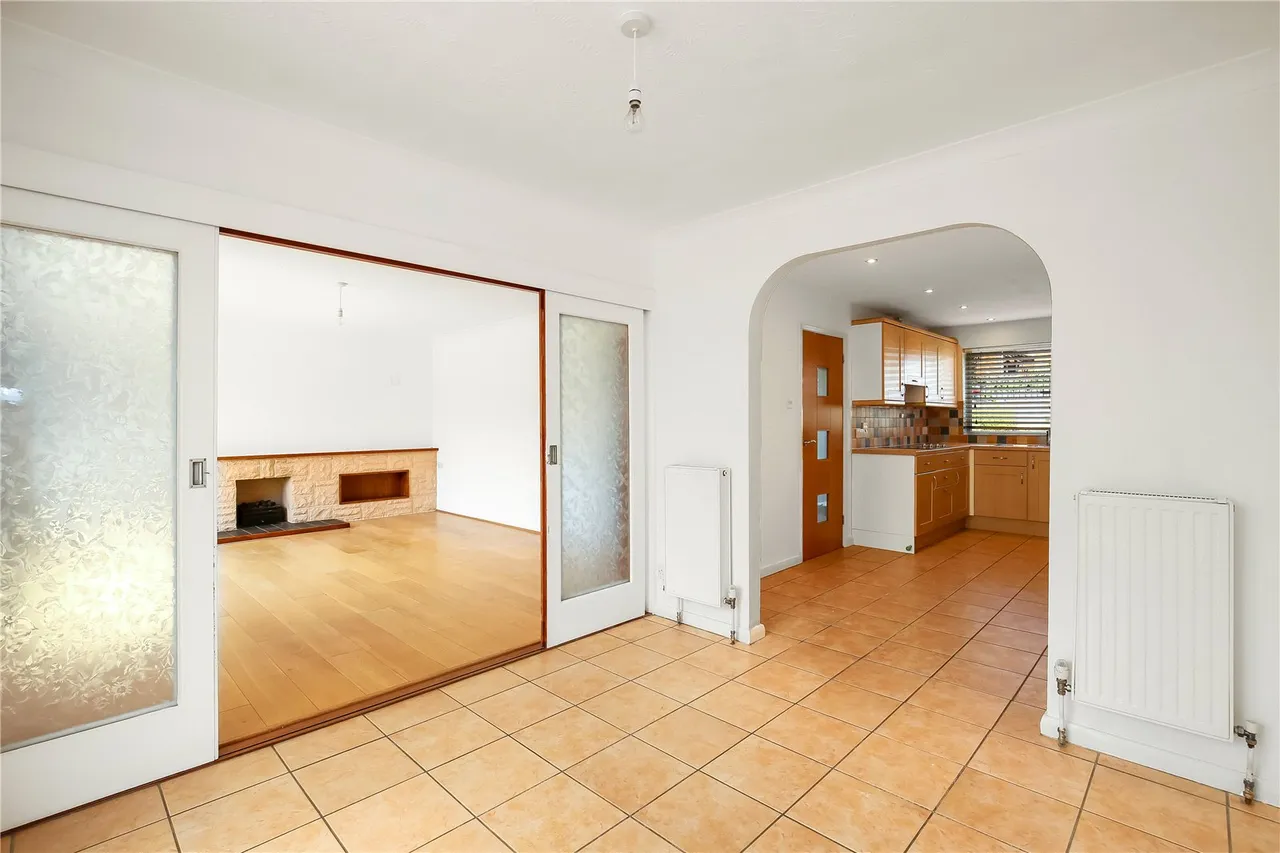 Victoria Road, Salisbury, Wiltshire, SP1 3NG, photo 5
