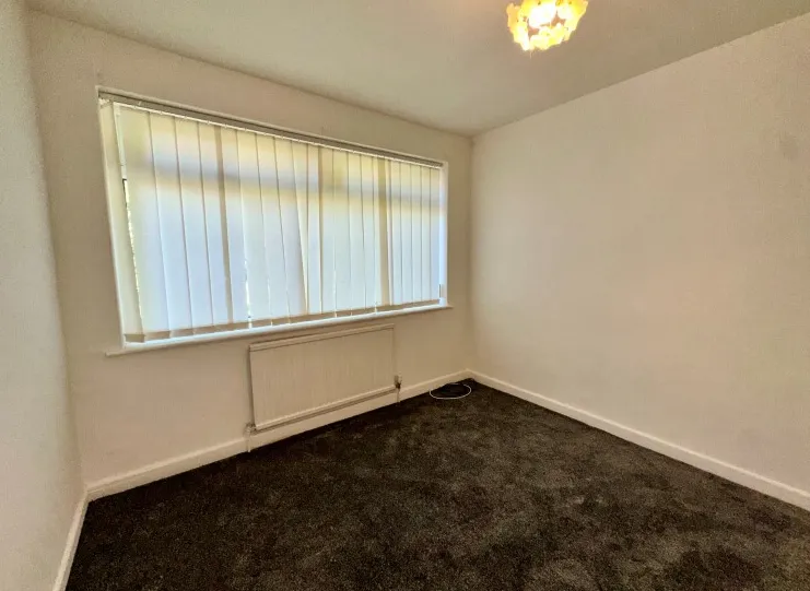 Rosewood Avenue, Droylsden, M43, photo 11