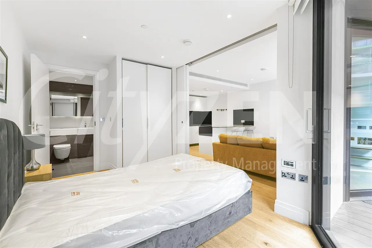 3 Riverlight Quay, London, SW11 8AU, photo 3