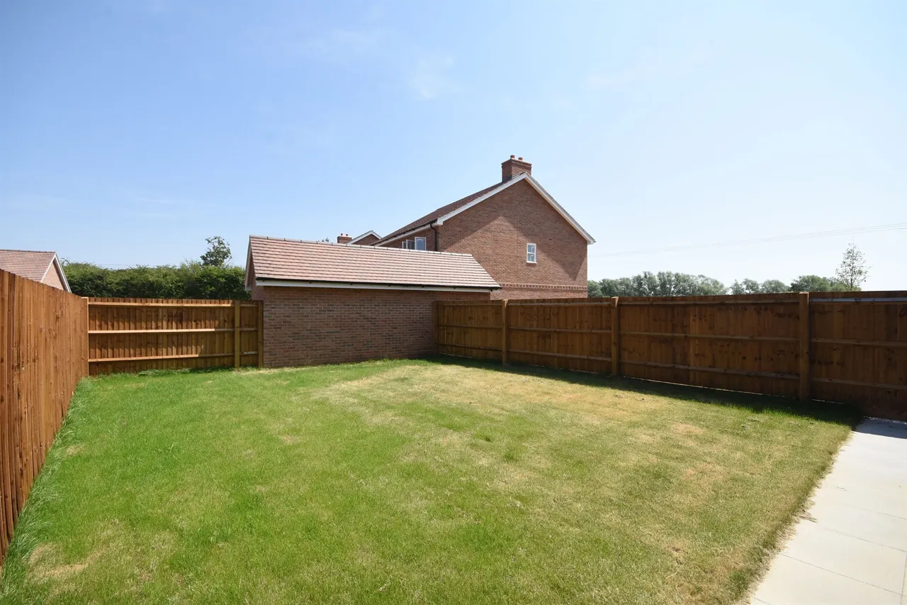 Small Acres, Hatfield Peverel, CM3, photo 18