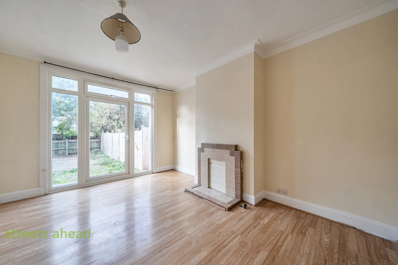 Redford Avenue, Thornton Heath, CR7, photo 17