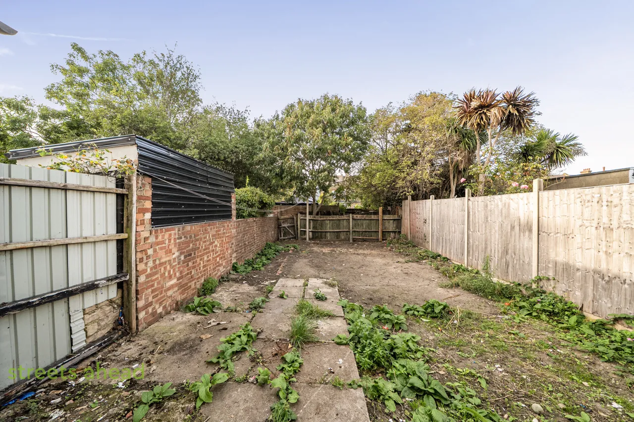Redford Avenue, Thornton Heath, CR7, photo 4
