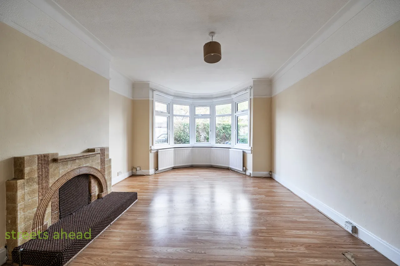 Redford Avenue, Thornton Heath, CR7, photo 11