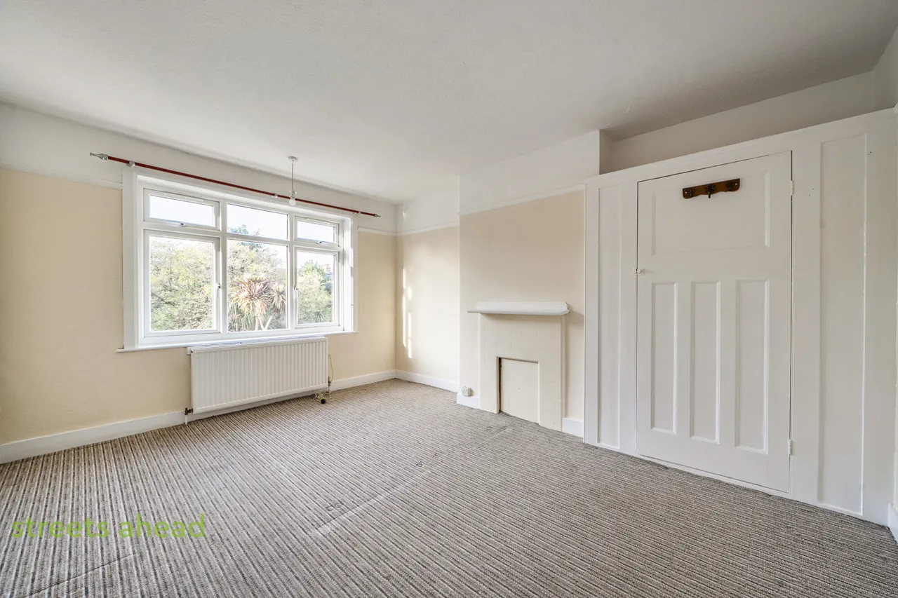 Redford Avenue, Thornton Heath, CR7, photo 5